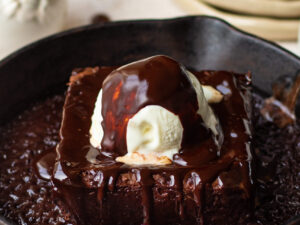 brownie with hot chocolate
