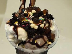 brownie sundae