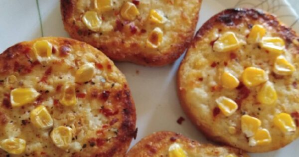 corn cheese garlic bread
